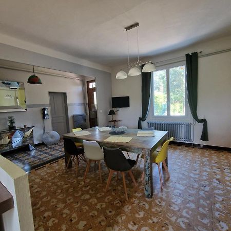 St Rèmy de Provence, La Maison du Berger Saint-Andiol Extérieur photo